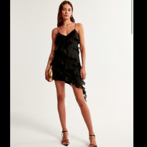 NWT Abercrombie + Fitch All-Over Ruffle Mini Dress Size Medium - Picture 1 of 7